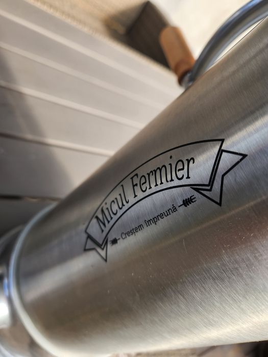 Cârnați inox Micul Fermier
