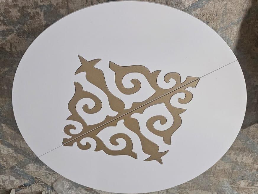 Продам стол круглый