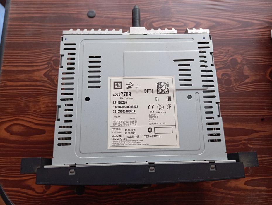 Продам Авто магнитолу