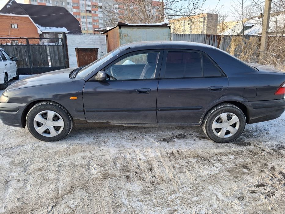 Продам автомашину Мазда