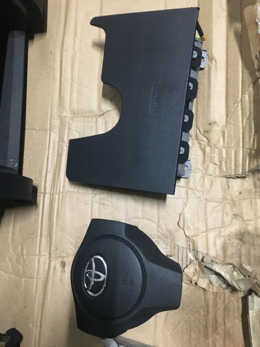 Kit Airbaguri Toyota Urban Cruiser 2009-2014. Volan stinga.