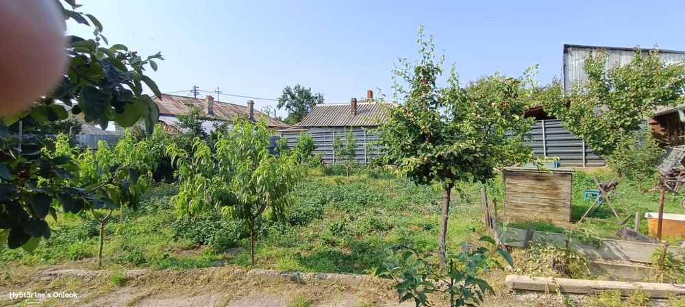 Vand teren 830 mp cu deschidere la strada 22 ml