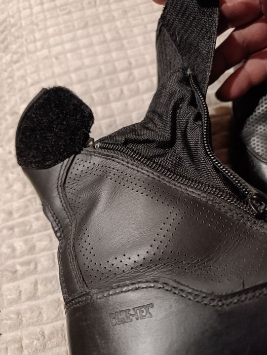 N.40 Мото обувки от ест. кожа Dainese с Gore-tex