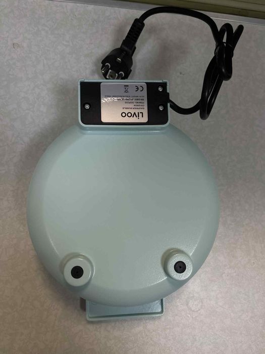 Bubble гофретник Livoo DOP233