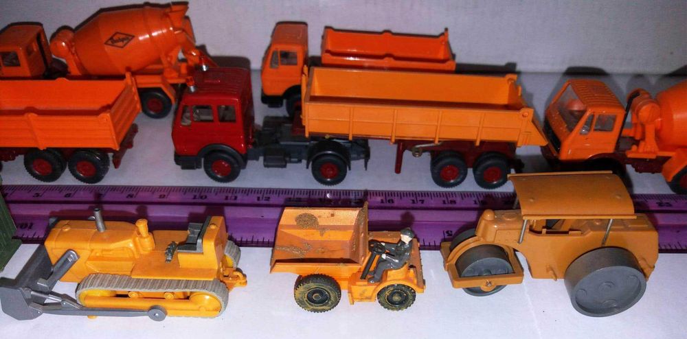 Vand machete auto santier, constructii, scara 1:87 ?HO, pr Wiking