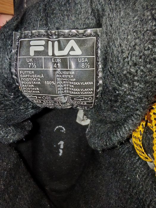 Vând adidași tip gheata