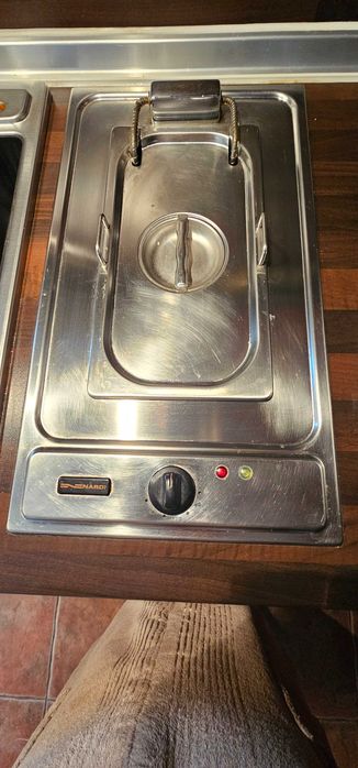 Фритюрник за вграждане