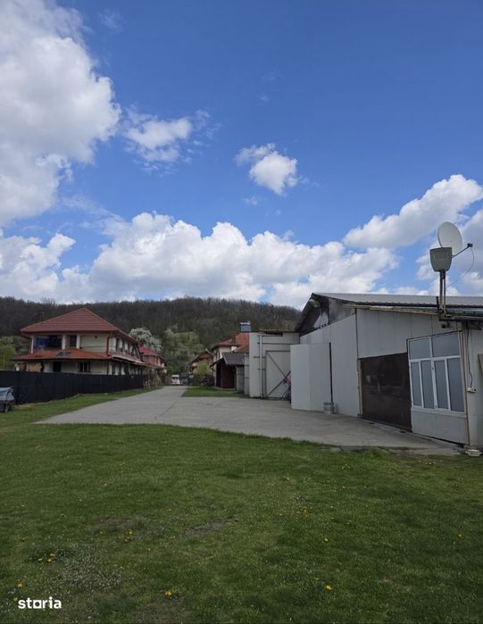 Vilă deosebită și Service Auto