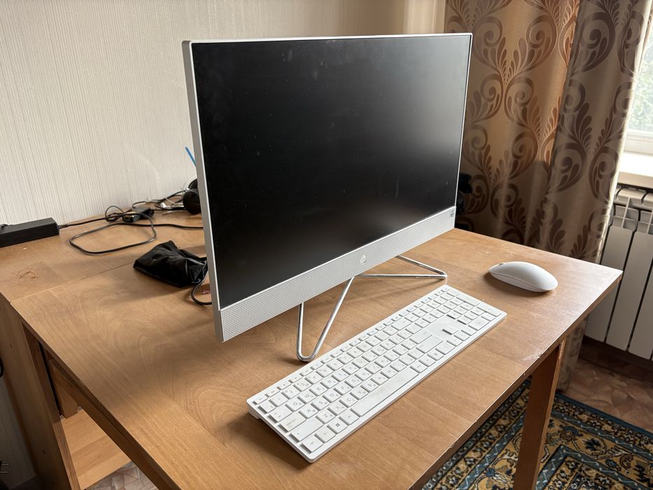 Продам моноблок HP All-in-One dp0xxx