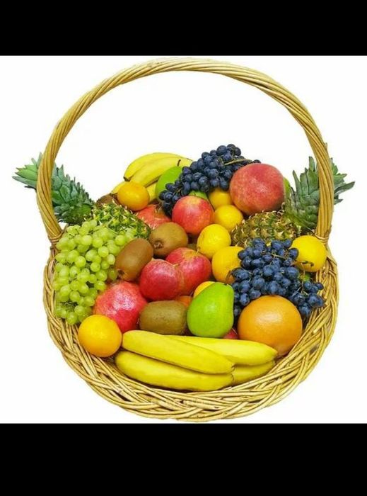 Корзина фруктов для подарков.