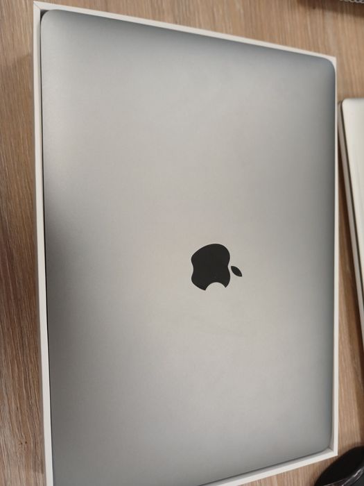 Лаптоп MacBook Air Отличен