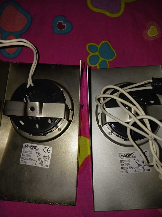 Осветително тяло с крушки за вграждане