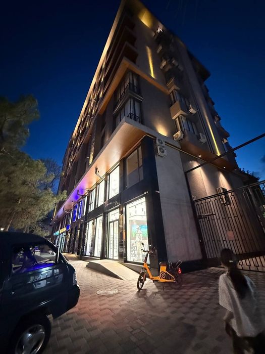 Продается коммерческое помещение, ориентир: ул. Шота Руставели, 70м²