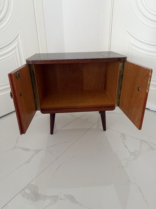 Тумбочки 2 шт по 17000