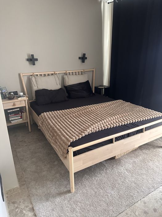 Легло и нощно шкафче BJÖRKSNÄS Икеа 160/200