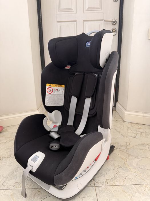 Автокресло Chicco (0-25 кг)