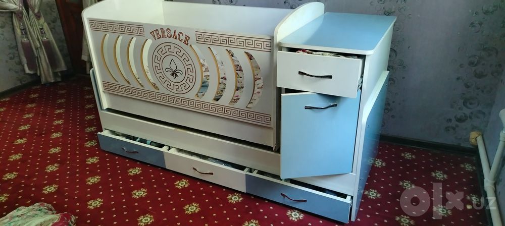 Детский кровать колыбелний  800 минг сўм.