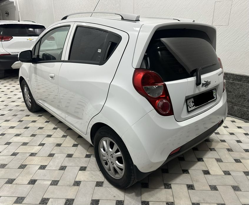 Chevrolet Spark 2019 — 4