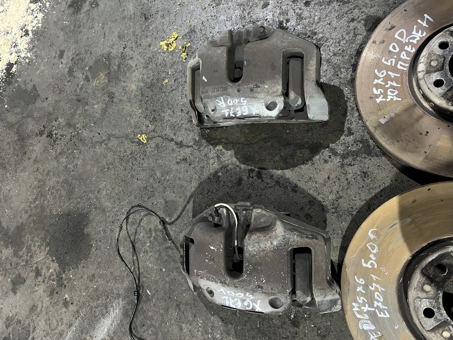 Предни спирачки бмв х5/х6 М50Д ( spirachki bmw x5/x6 )