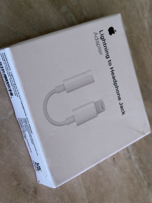 Casti cu fir Apple Lightning sigilate + adaptor