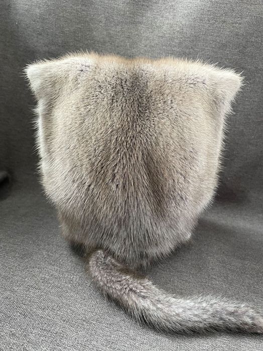 Hopkовая шапка..