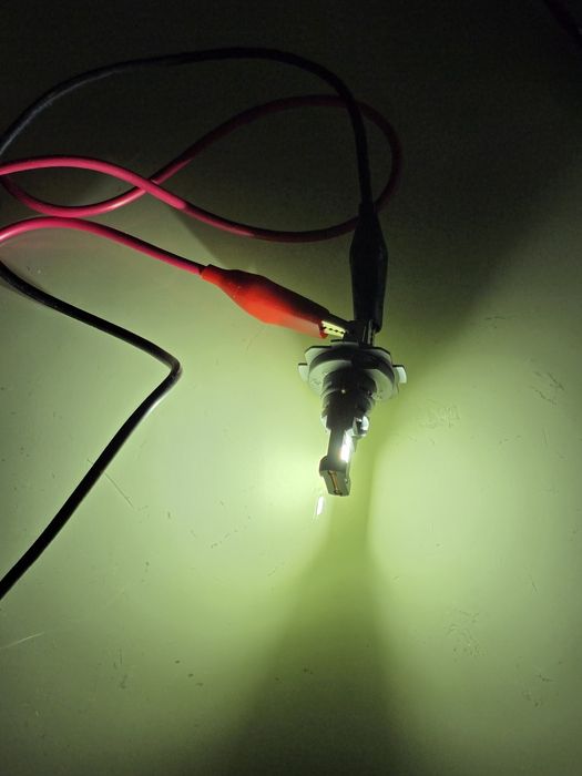 Set 2 becuri LED H7 Sinoparcel – Fan-Shaped, Anti-Error, 6500K