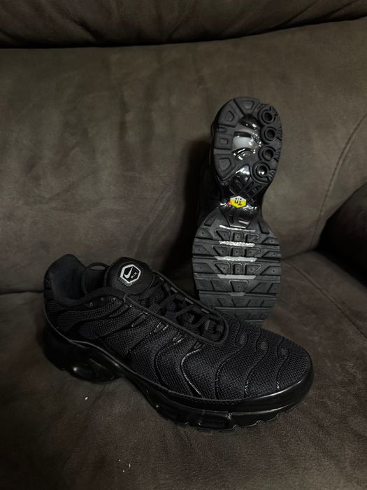Lichidare Stock!! Nike Air Tn 42/43/44 adidasi