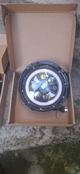 ЛЕД фарове със стоиките