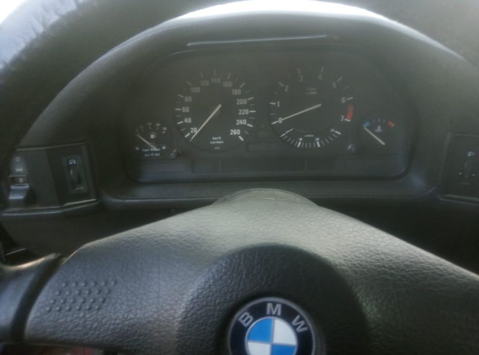 Продам  BMW 34...