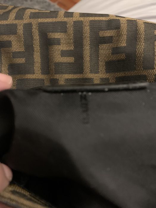 Geanta Fendi Baguette