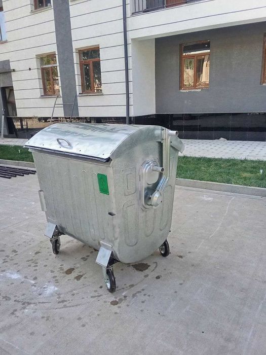 Оцинкованный мусорный бак 1100 л (Новый / В наличии)