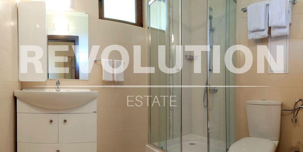 Едностаен апартамент в района на св. Константин и Елена!