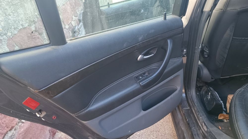 Сааб 9.3 на части 19д 150к всичко налично