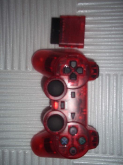 Продаётся новый беспроводной джойстик (геймпад) для Sony PS 2