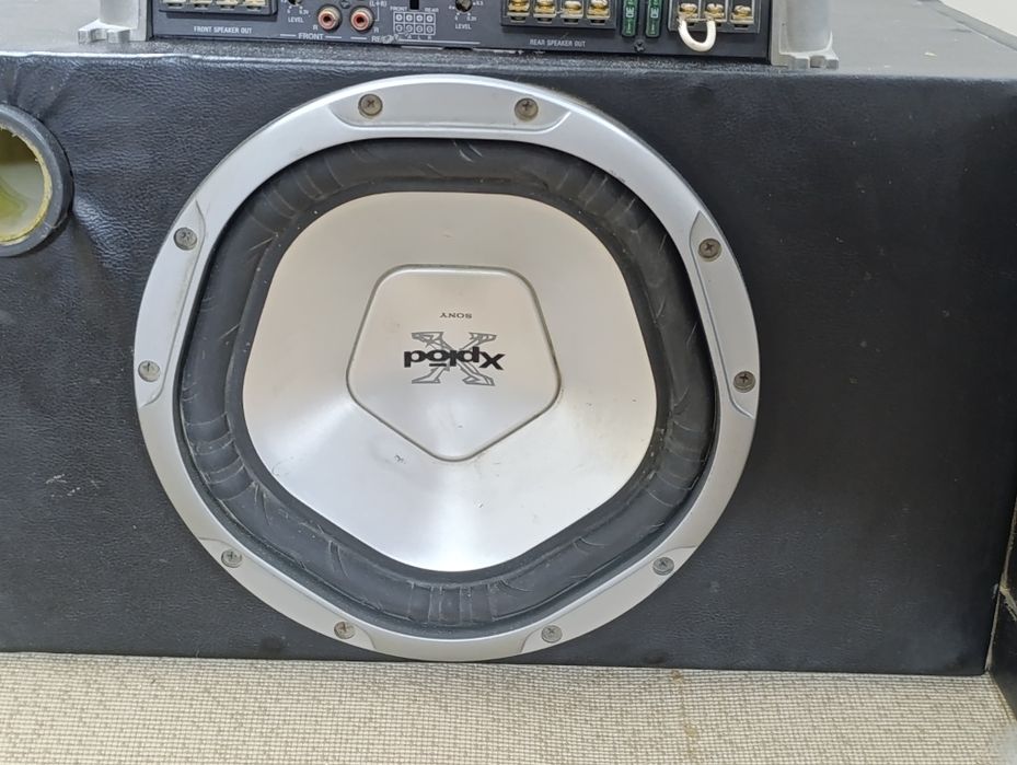 Продаётся сабуфер SONY