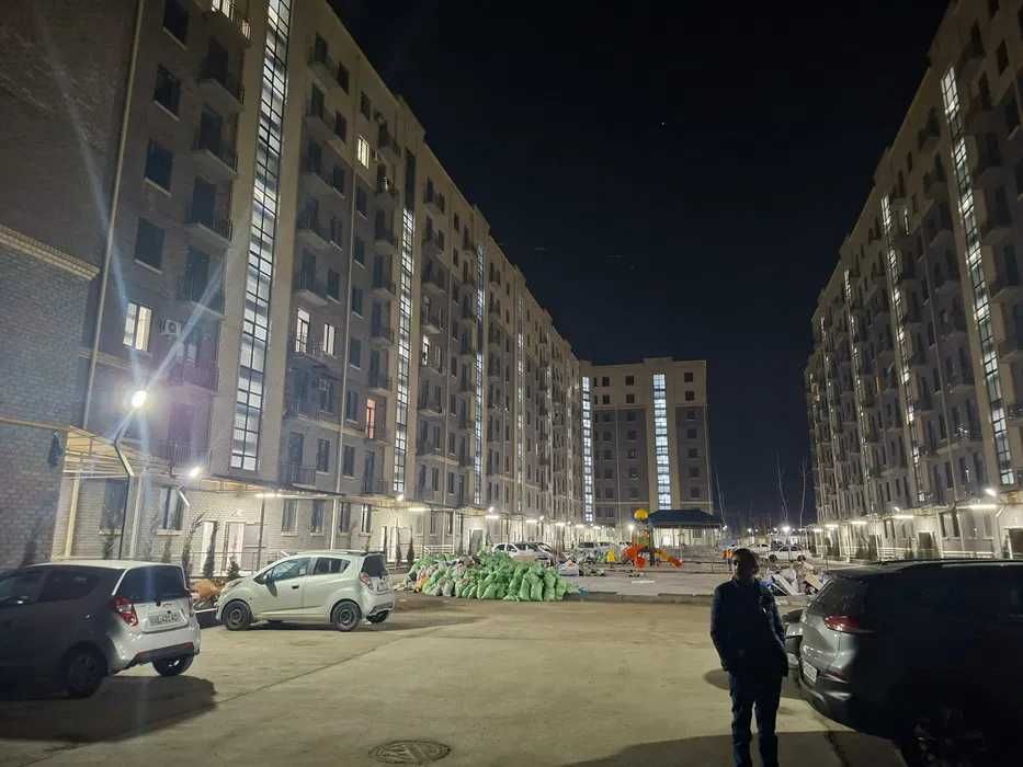 Продается 1 комнатная квартира,Район Янги Хаёт, Индекс, Грин Хаус 0837