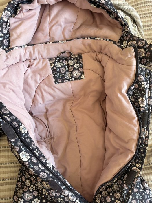 Продам зимний комбинезон crockid