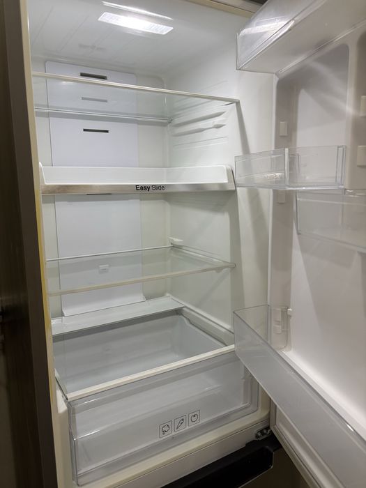 холодильник SAMSUNG