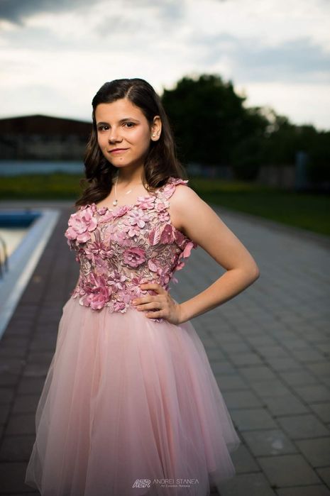 Rochiță mini cu tul roz