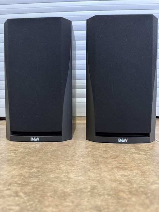 Bower & Wilkins DM-302  made in England!