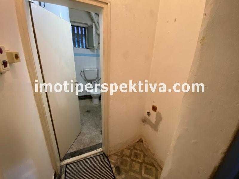 Продава се Двустаен апартамент в Пловдив, Център - 57 кв.м за 2492 €/кв.м - Снимка #4