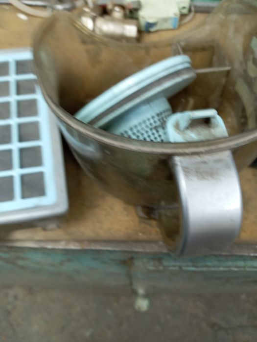 Продам запчасти на пылесос