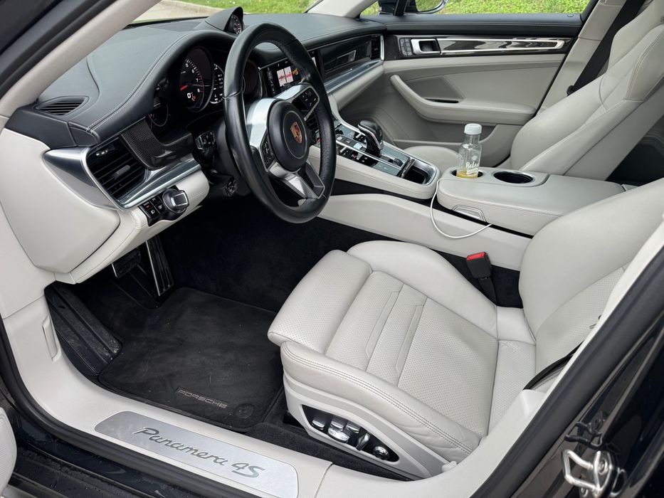 Porsche Panamera 4s / 440 cp / 2017 / 98000 km