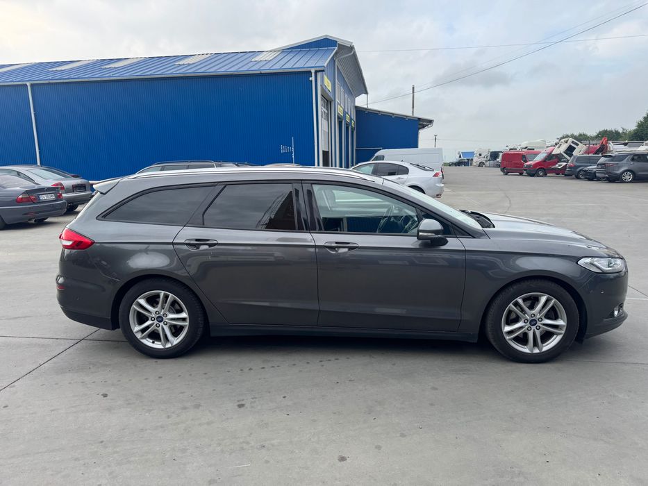 Ford Mondeo 2019 2.0 150cp Automat