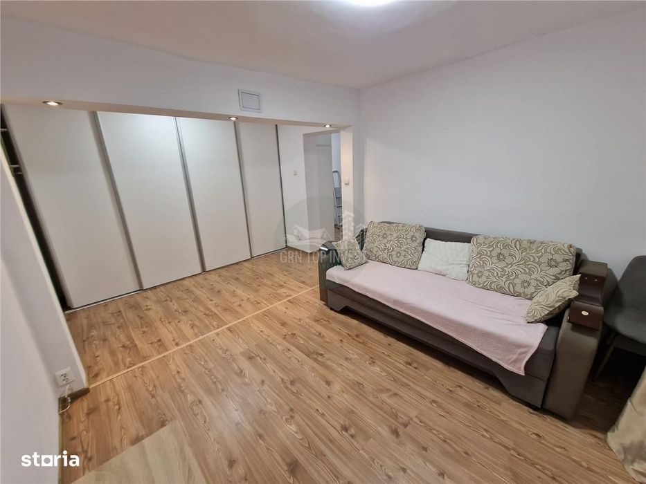 Apartament decomandat cu 3 camere 2 bai in Terezian — fotografia 1