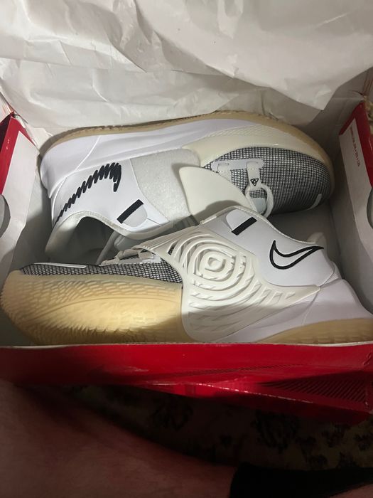 Nike Kyrie Low 3