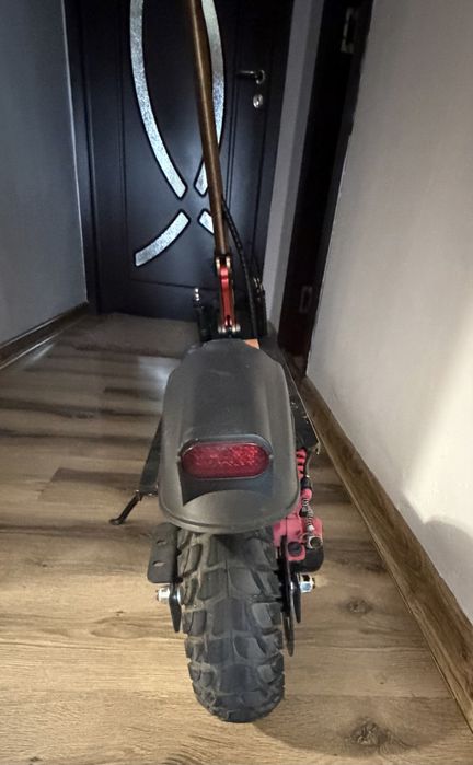 Vand sau schimb  Trotineta electrica IScooter IX 5