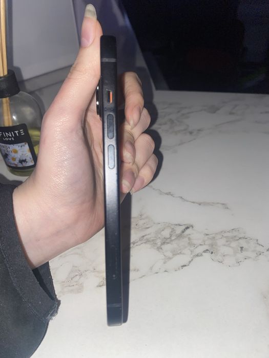 Продам айфон 15 состояние хорошее