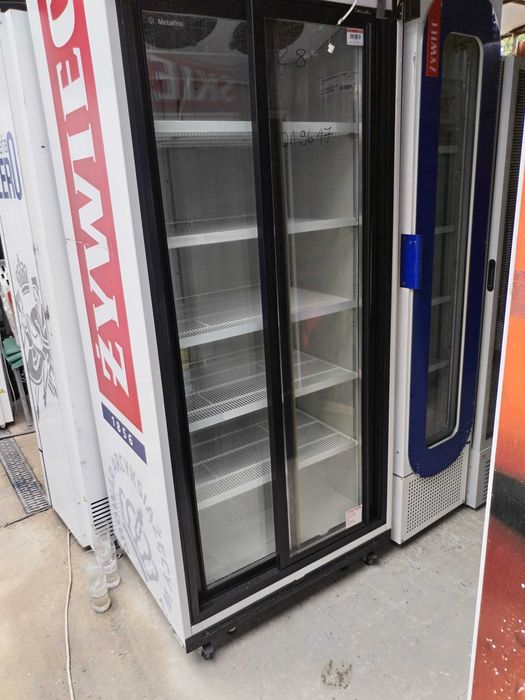 Vitrine frigorifice verticale /raft frigorific / duble, dozatoare