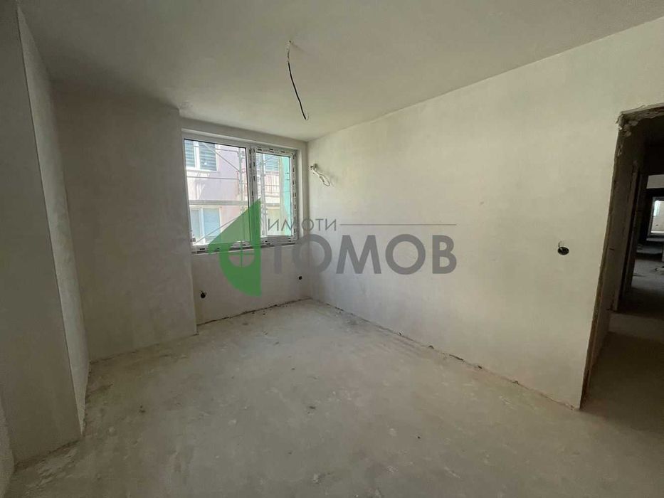 Продава се Тристаен апартамент в Шумен, Пазара - 98 кв.м за 1200 €/кв.м - Снимка #4